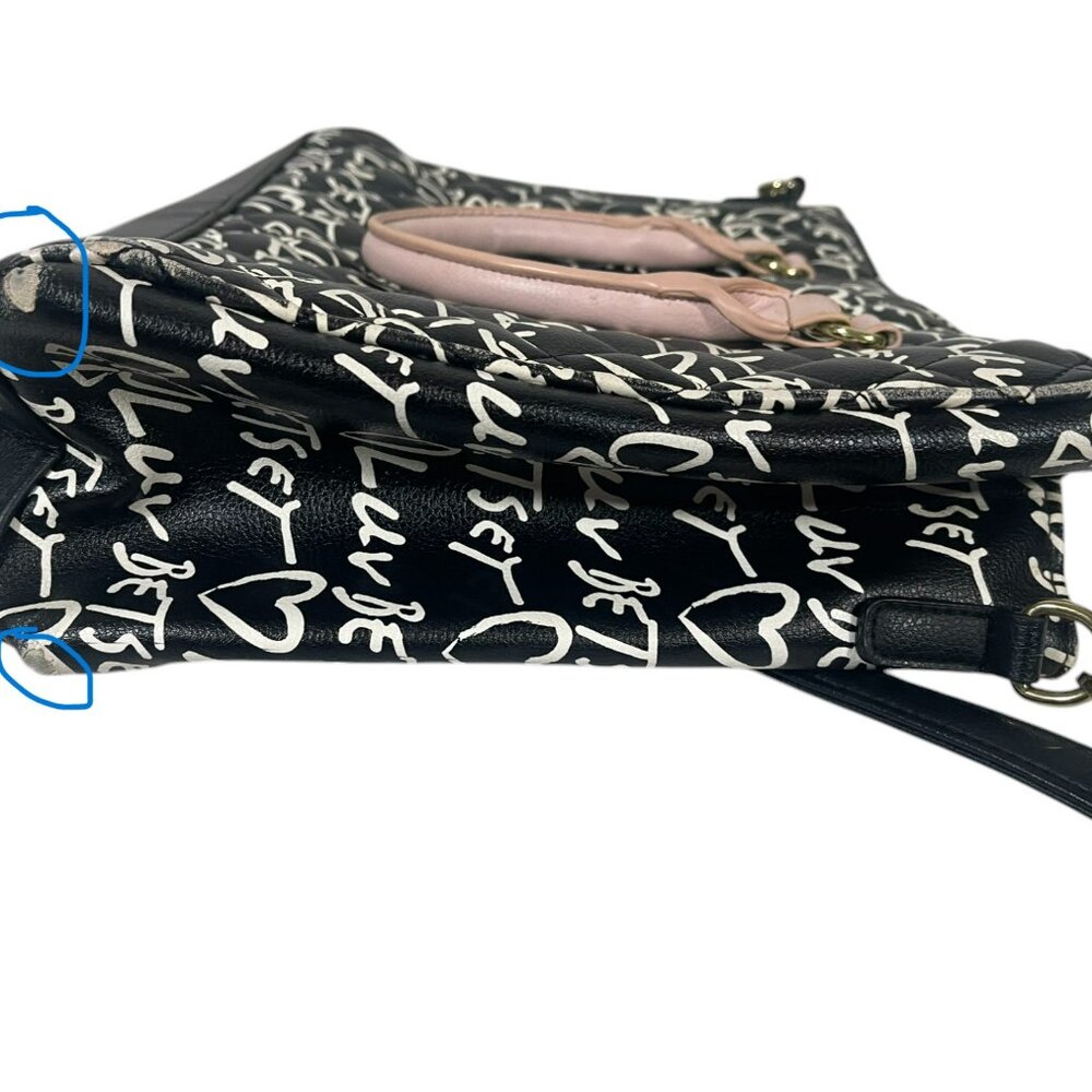 LUV BETSEY JOHNSON Quilted B&W Hearts Bows Handbag Satchel Crossbody Bag Purse - Picture 6 of 12